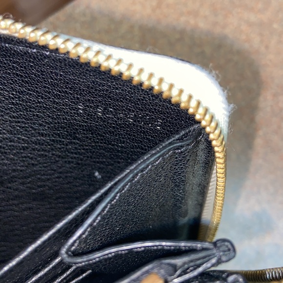 Celine Zippy Wallet - Picture 12 of 15